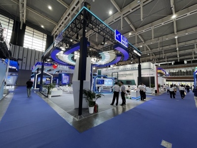 2023南京軟博會(huì)236展臺(tái)設(shè)計(jì) 科技與服務(wù)的融合創(chuàng)新